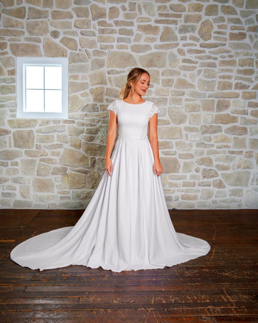 Grace gown bridal rental